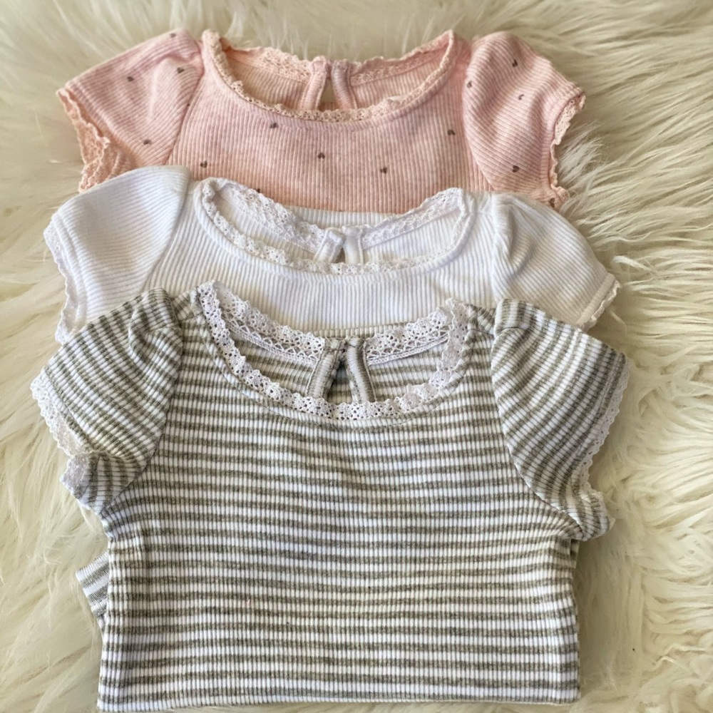 Baby Gap lot of 3 stylish onesies (up to 7 lb)